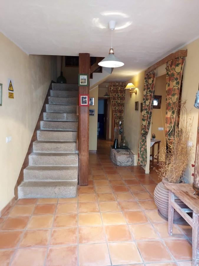 Casa Rural El Callejo Hinojosa de Duero Exterior photo